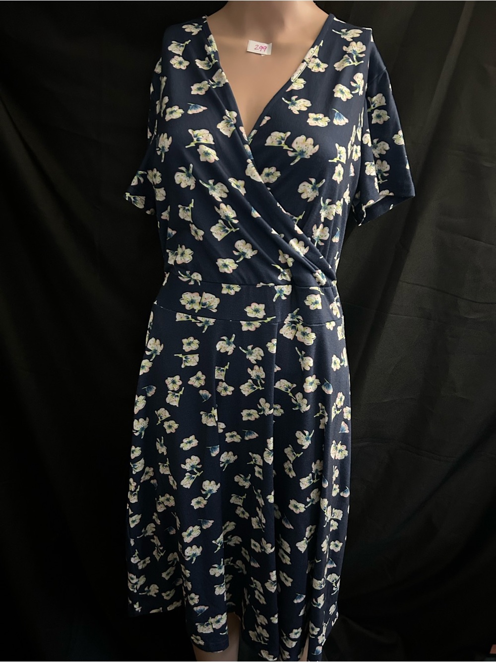 MS Basic Women's Navy & White Floral Wrap Dress LG